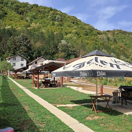 Hostel Topic Banja Luka Zewnętrze zdjęcie