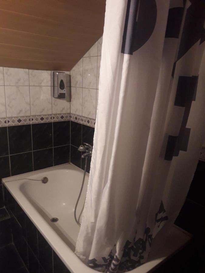 Hostel Topic Banja Luka Zewnętrze zdjęcie