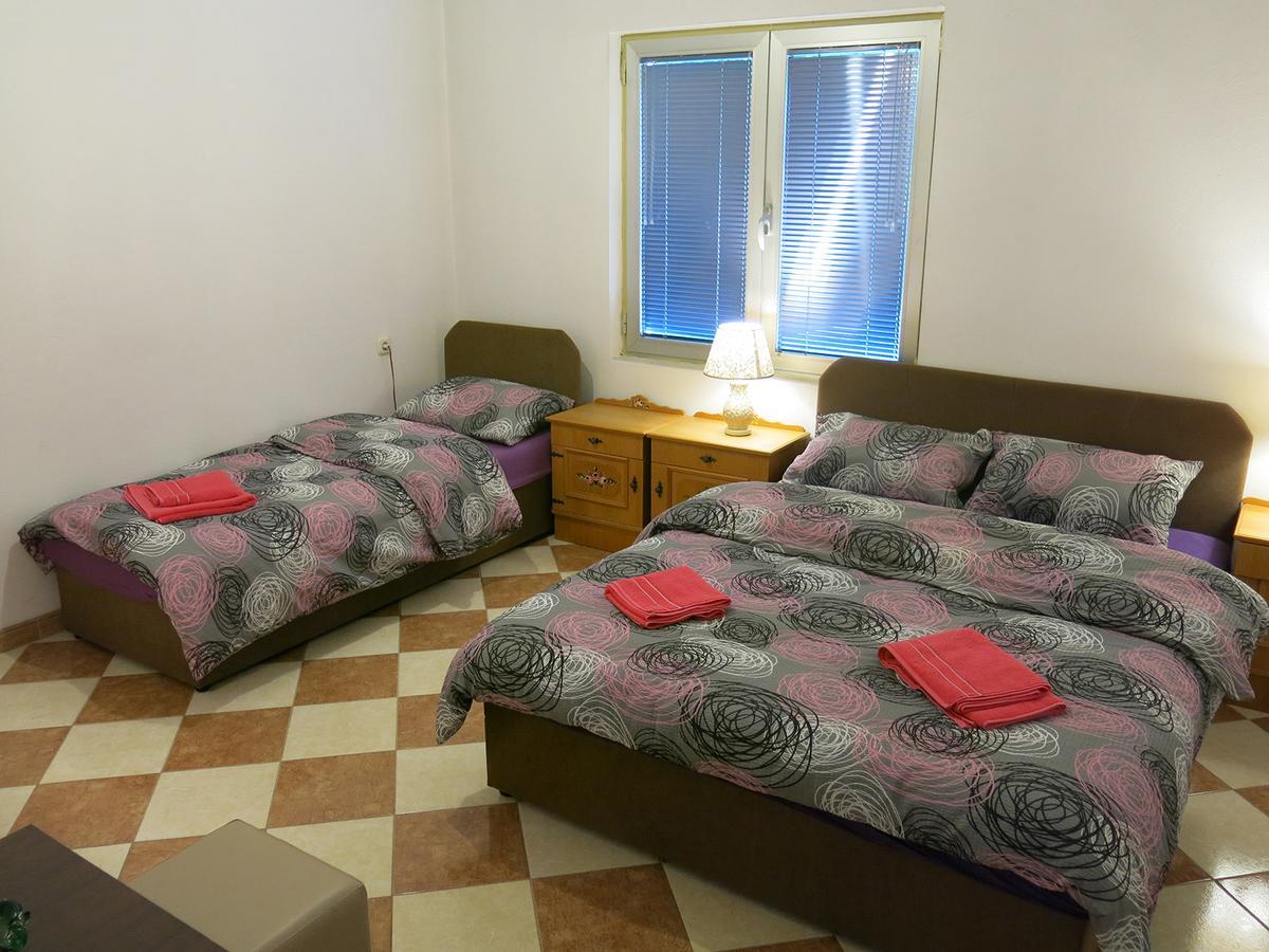 Hostel Topic Banja Luka Zewnętrze zdjęcie