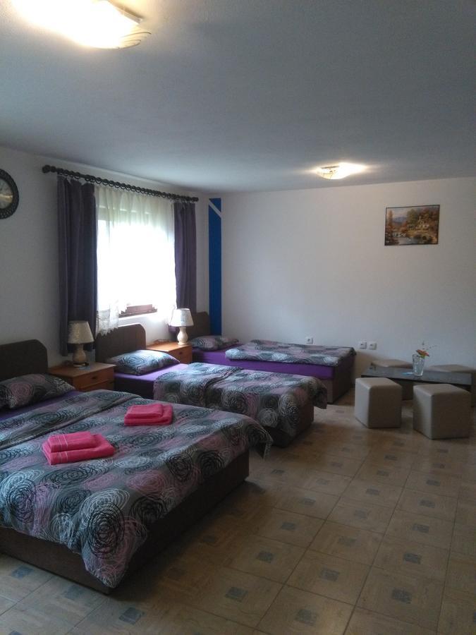 Hostel Topic Banja Luka Zewnętrze zdjęcie