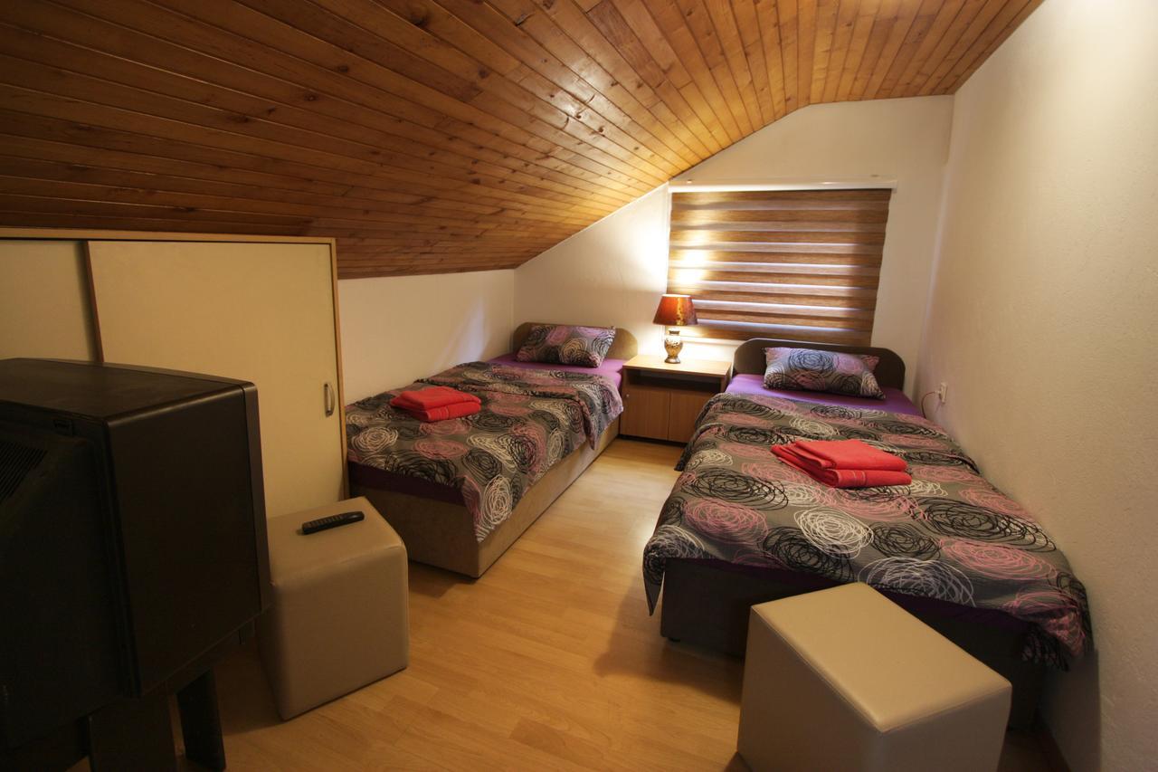 Hostel Topic Banja Luka Zewnętrze zdjęcie